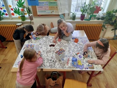 JARNÍ VYBARVOVÁNÍ - VII. ODDĚLENÍ (A. RIEGLOVÁ)