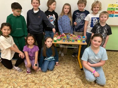 JARNÍ TVOŘENÍ - VIII. ODDĚLENÍ (A. HRDINOVÁ)