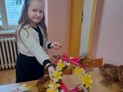 JARNÍ VĚNEC - I. ODDĚLENÍ (L. KADEŘÁBKOVÁ)