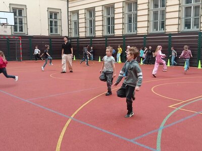 DEN DĚTÍ S BASKETBALLEM - II., III. A VI.ODĚLENÍ