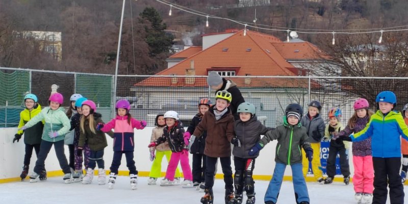 1.A poslední lekce bruslení