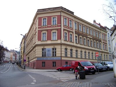 Rekonstrukce budovy U Santošky 17